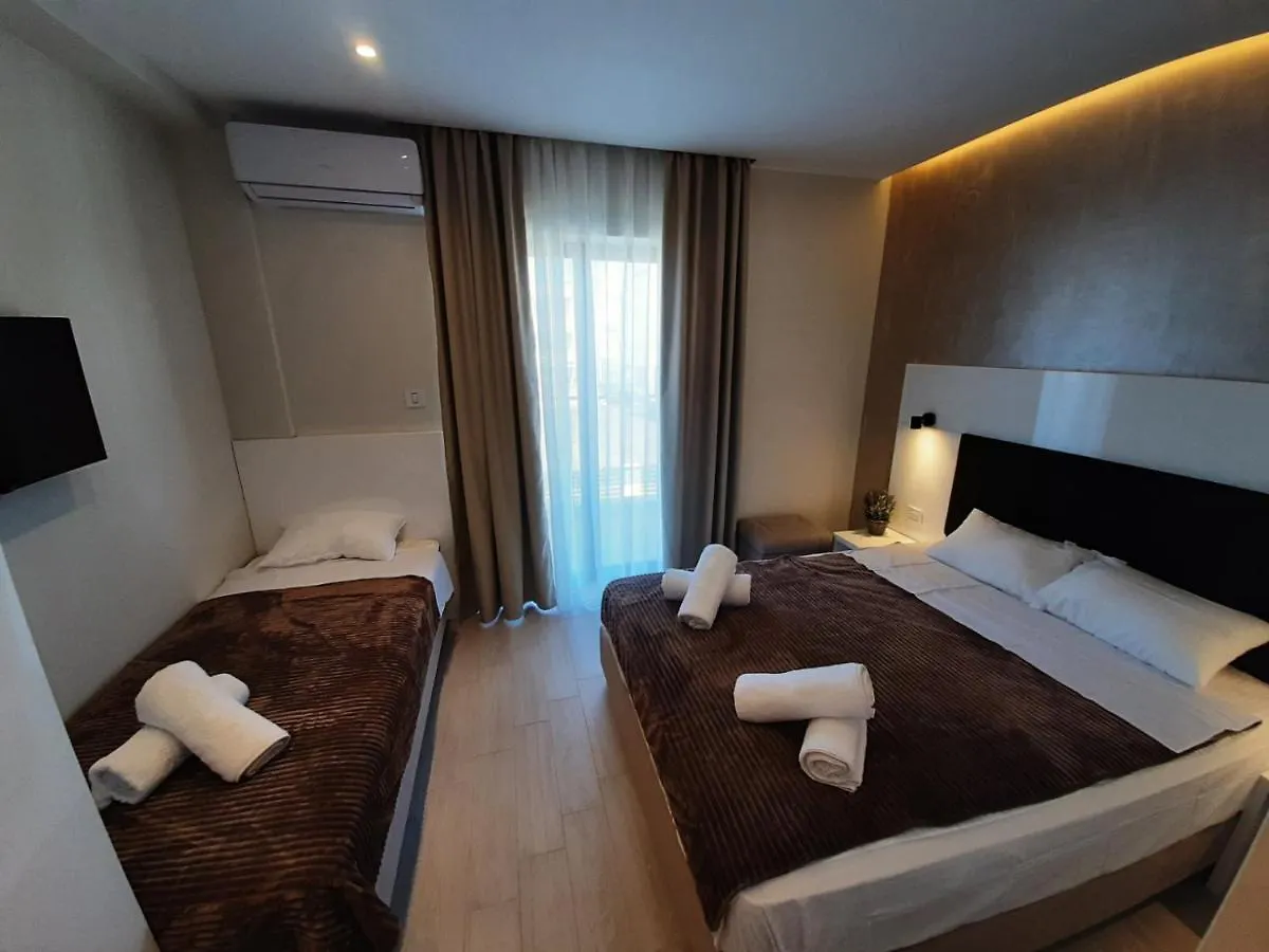 Aparthotel Grand Agia Triada