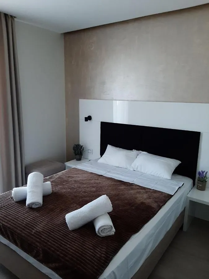 Aparthotel Grand Agia Triada
