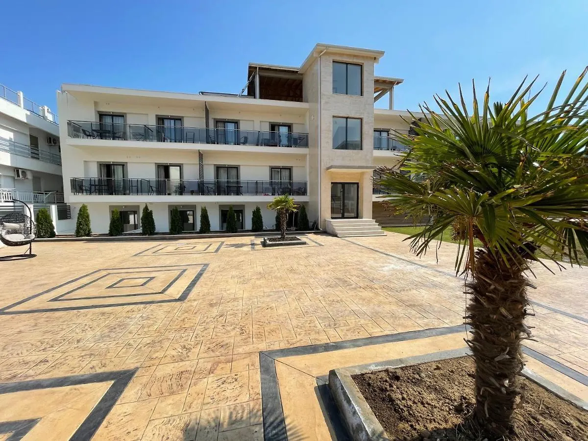 Aparthotel Grand Agia Triada